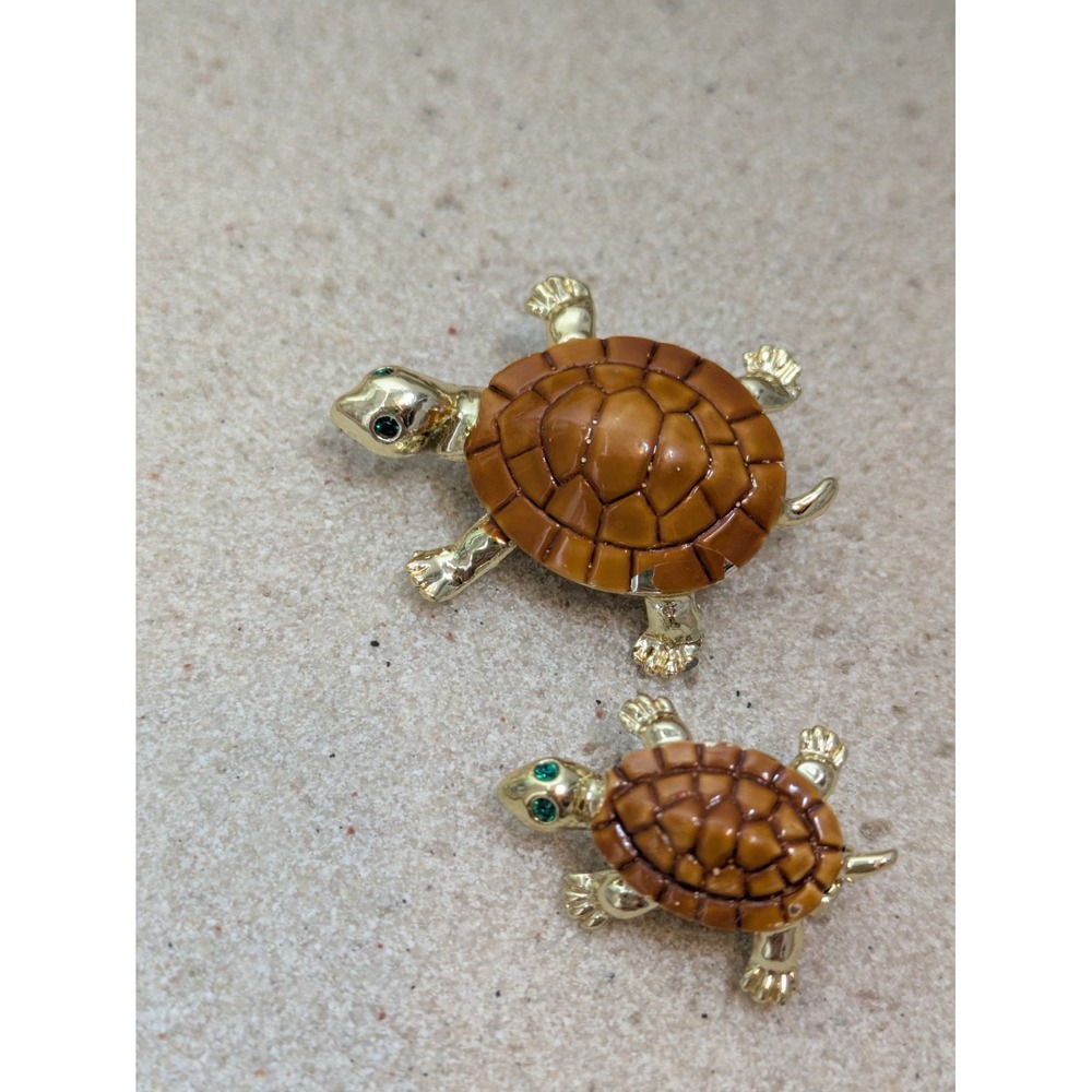 Sea Turtle Brooches Set of 2 Mother & Child Gold Tone Brown Enamel Rhinestones